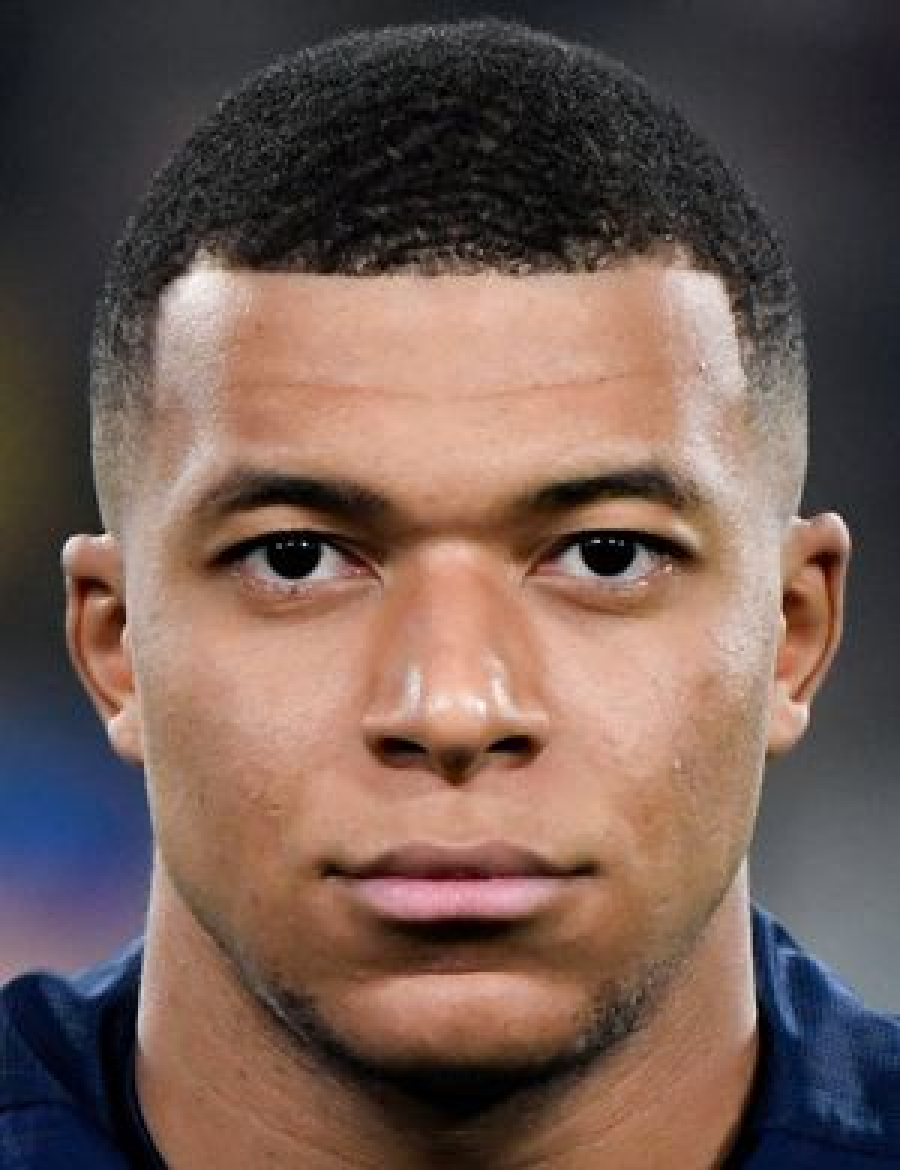 Kylian Mbappé faz história e termina como artilheiro e supera Messi em recorde. 